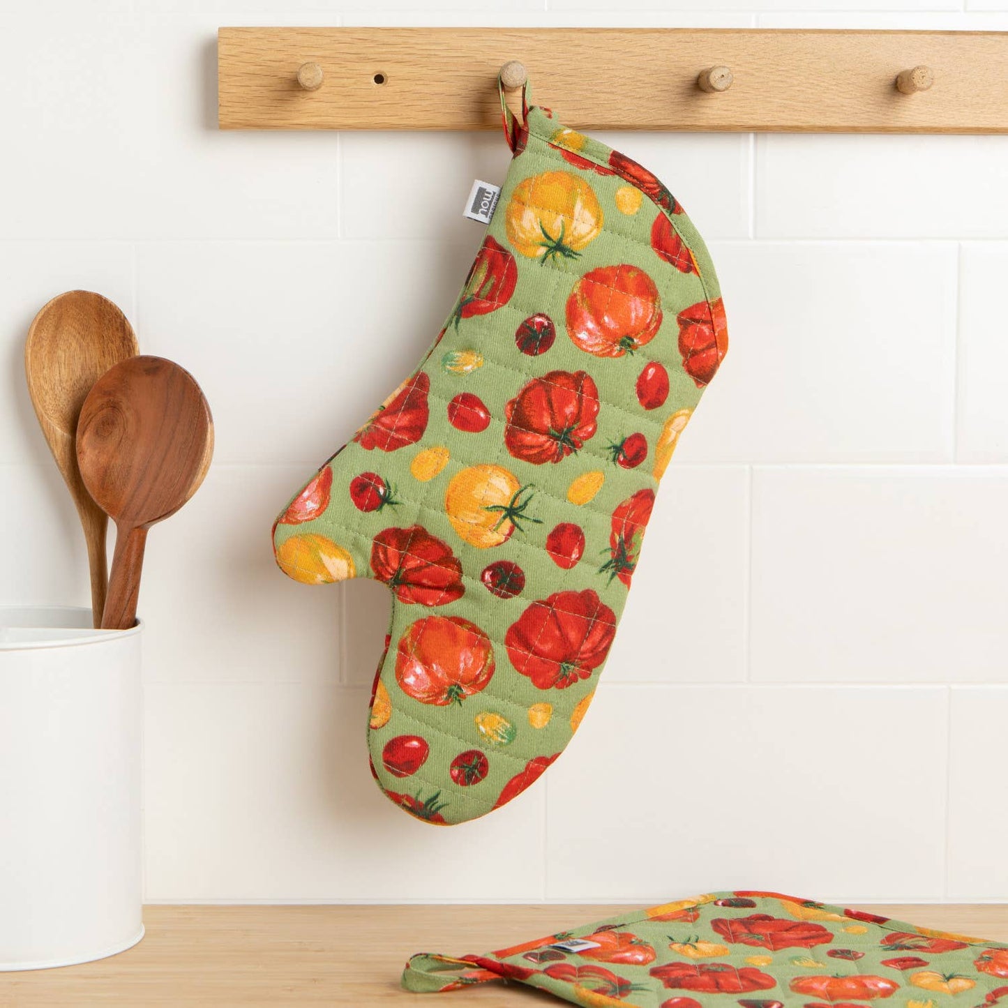 Heirloom Tomatoes Chef Mitt