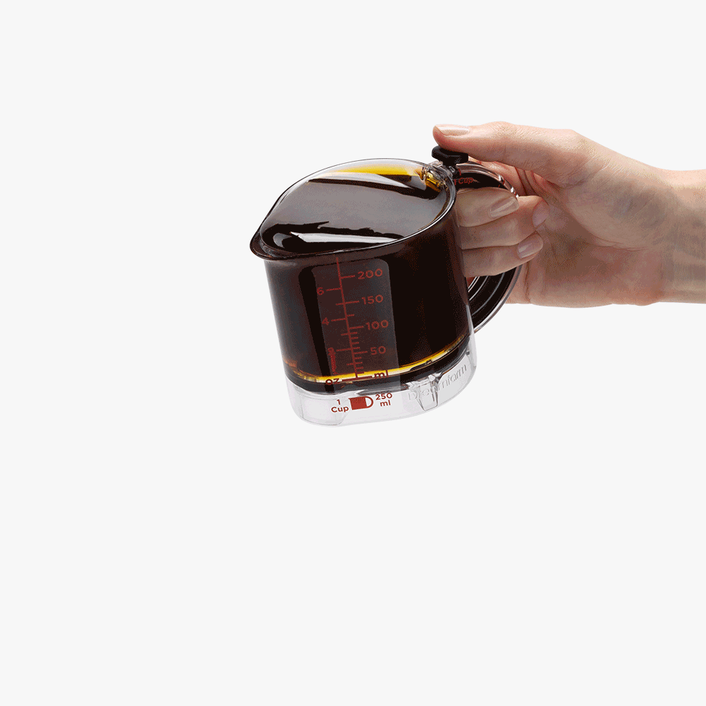 Upcup scrape up measuing cup