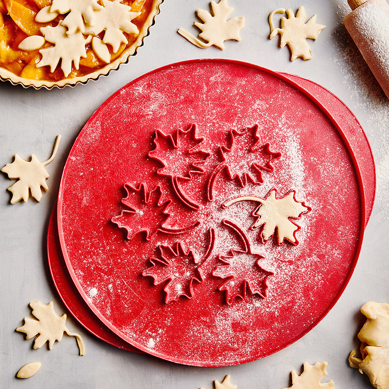 12 Inch Leaves & Apples Reversible Pie Top Cutter