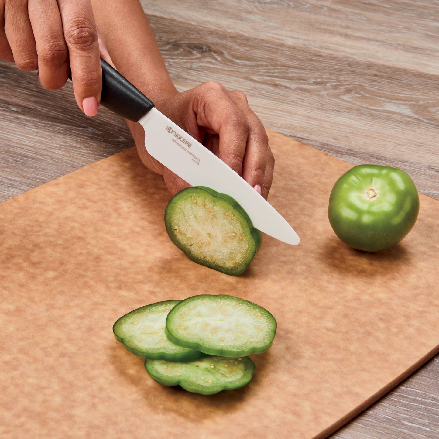 REVOLUTION 4.5" CERAMIC UTILITY KNIFE: Blue
