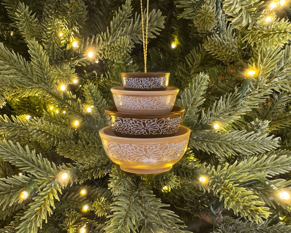 Mini Pyrex-Inspired Bowl Ornament | Retro Christmas Decor: Butterprint