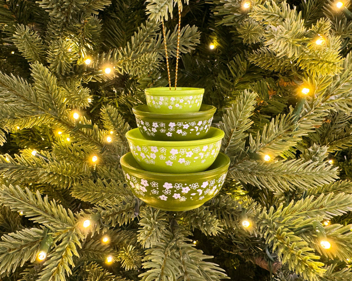 Mini Pyrex-Inspired Bowl Ornament | Retro Christmas Decor: Butterprint
