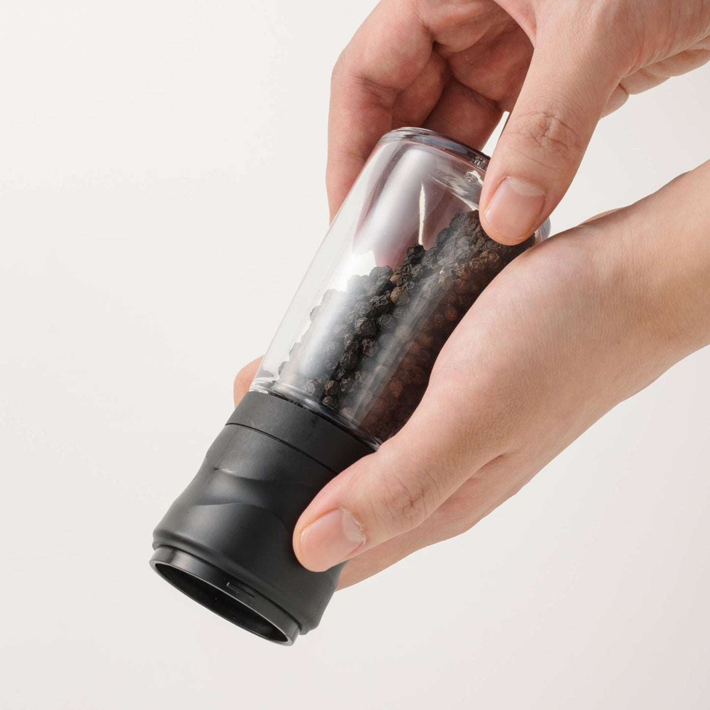 ADJUSTABLE CERAMIC MILLS: Black