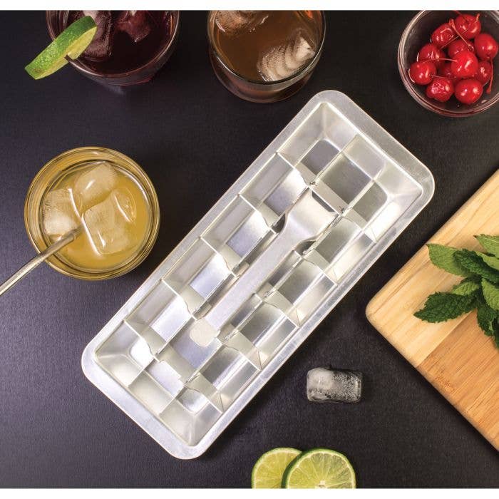 HIC Kitchen Vintage Kitchen Ice Cube Tray