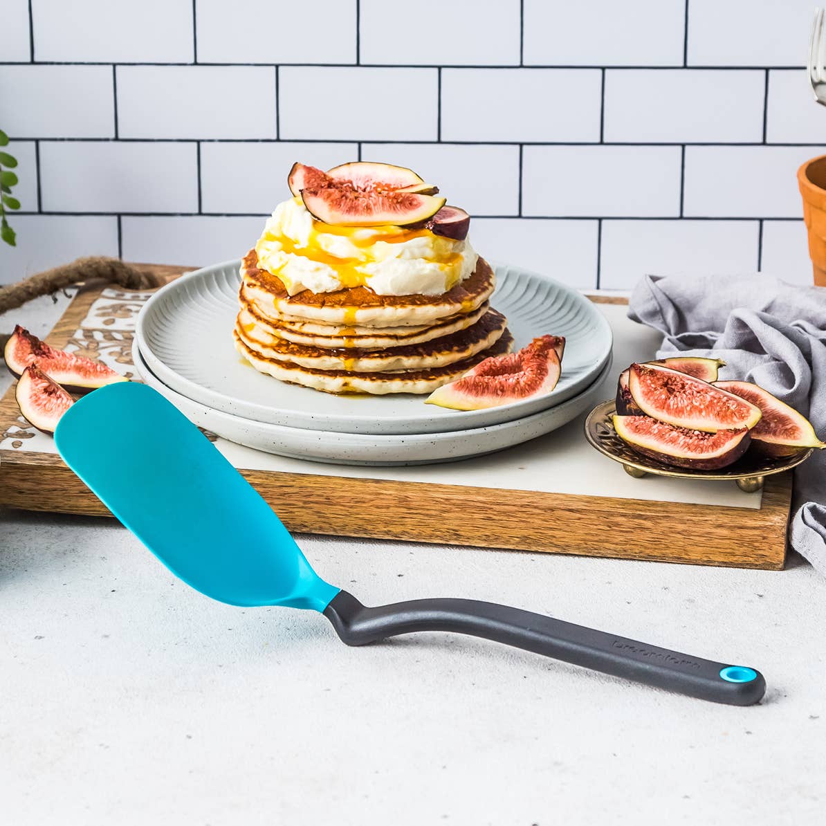 Chopula® - Chopping Sit Up Spatula - Jar