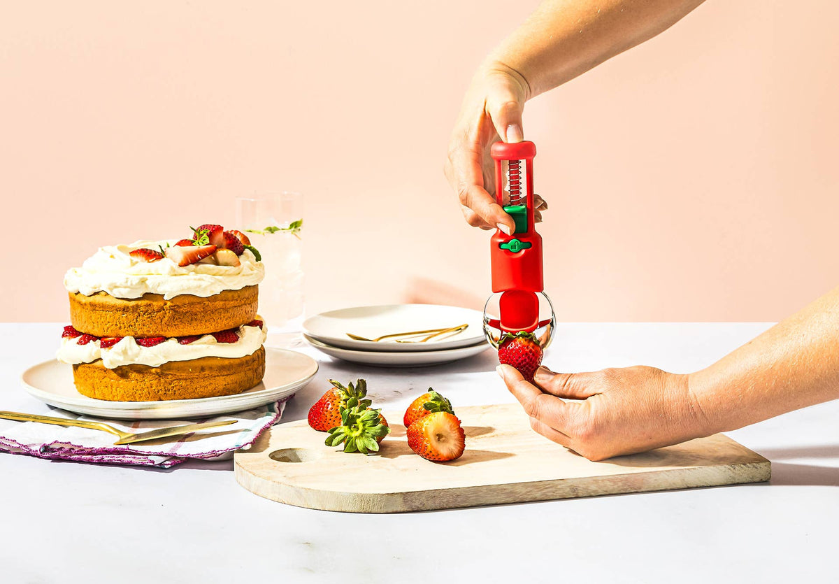 Hullapit® - 3-in-1 Strawberry Huller & Pitter
