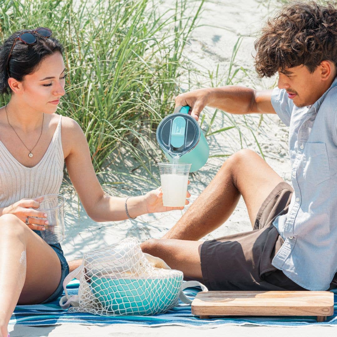 Vacuum-Insulated Pitcher - Party Ready in Blue Lemonade