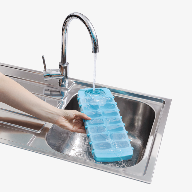 Nospilla No Spill Ice Tray - Blue